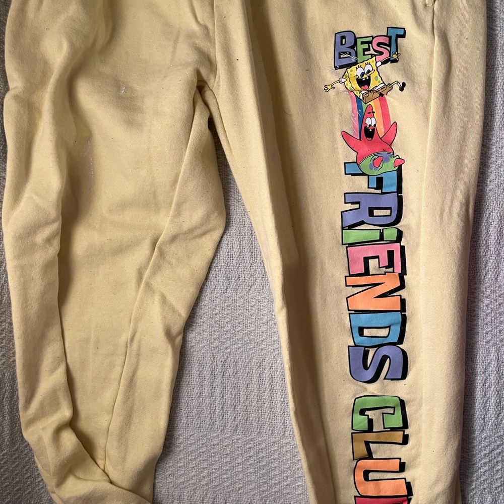 I’m selling SpongeBob SquarePants sweatpants.